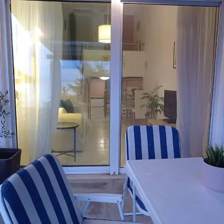 펜션 Eva's Sea View Summer House